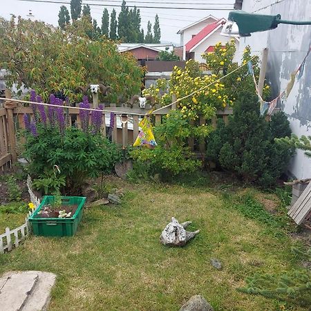 Cabana El Buho - Esmeralda Puerto Natales Eksteriør bilde